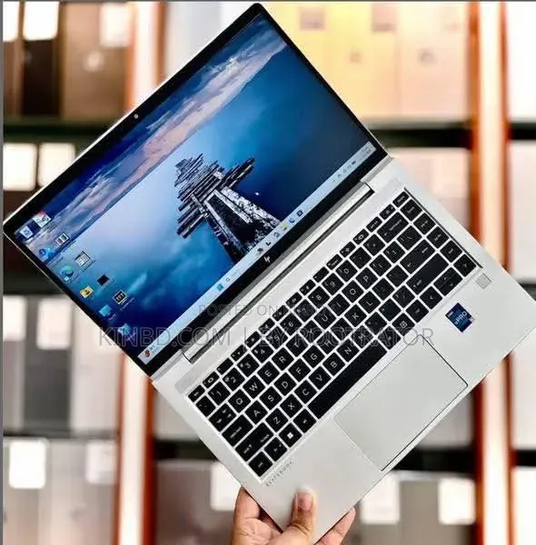 Laptop HP EliteBook 640 G9 8GB Intel Core i5 SSD 256GB