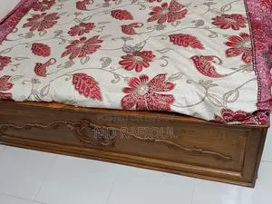 অরিজিনাল সেগুন কাঠের ডাবল বক্স খাট কিন্তু(৫ ফিট *৭ ফিট) মিরপুর ৬০ ফিট
