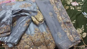 লেহেঙ্গা ব্লু/গোল্ডেন পার্টি