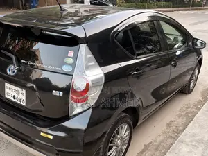Toyota Aqua 2013 Black