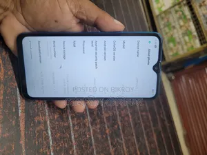 অপ্পো ৩২ জিবি নীল