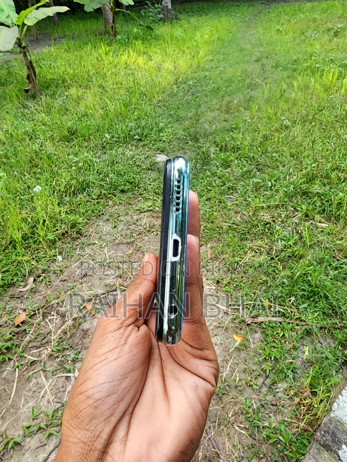 ভিভো ওয়াই১৭ ২৫৬ জিবি ব্লু
