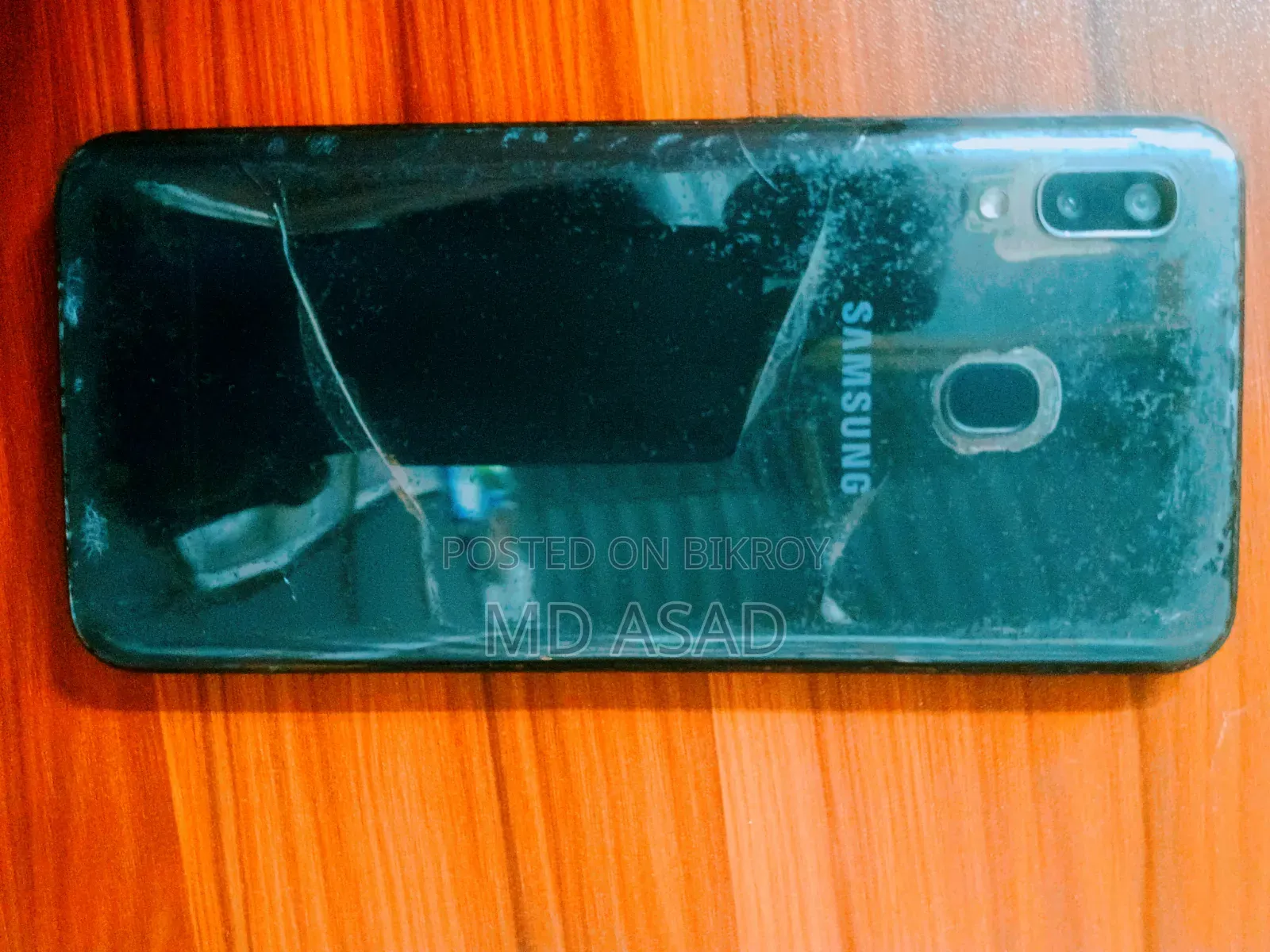 Samsung Galaxy A20 32 GB Black