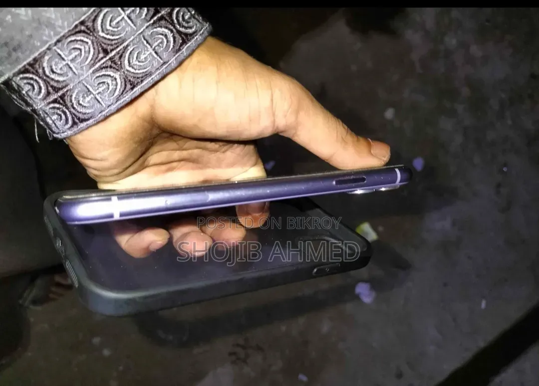 অ্যাপল আইফোন ১১ ১২৮ জিবি