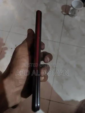 Vivo Y11 32 GB Red