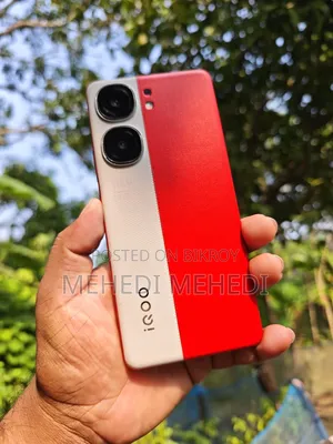 New iQOO 256 GB Red