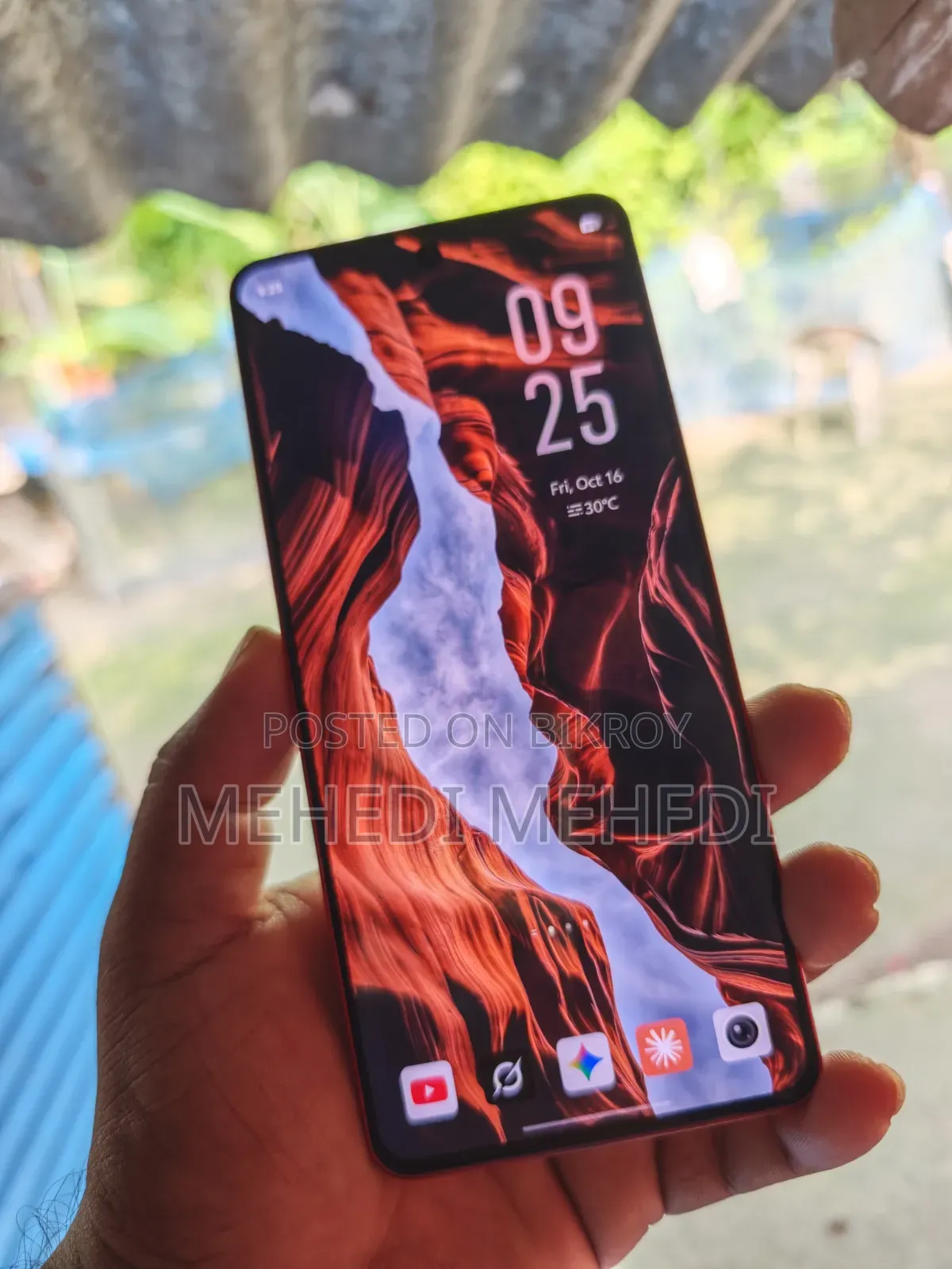 New iQOO 256 GB Red