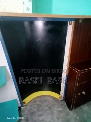 ডেক্স টেবিল