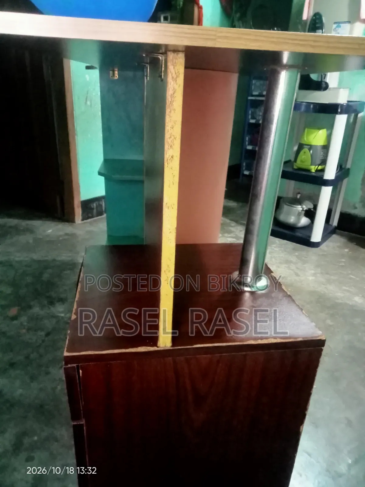 ডেক্স টেবিল