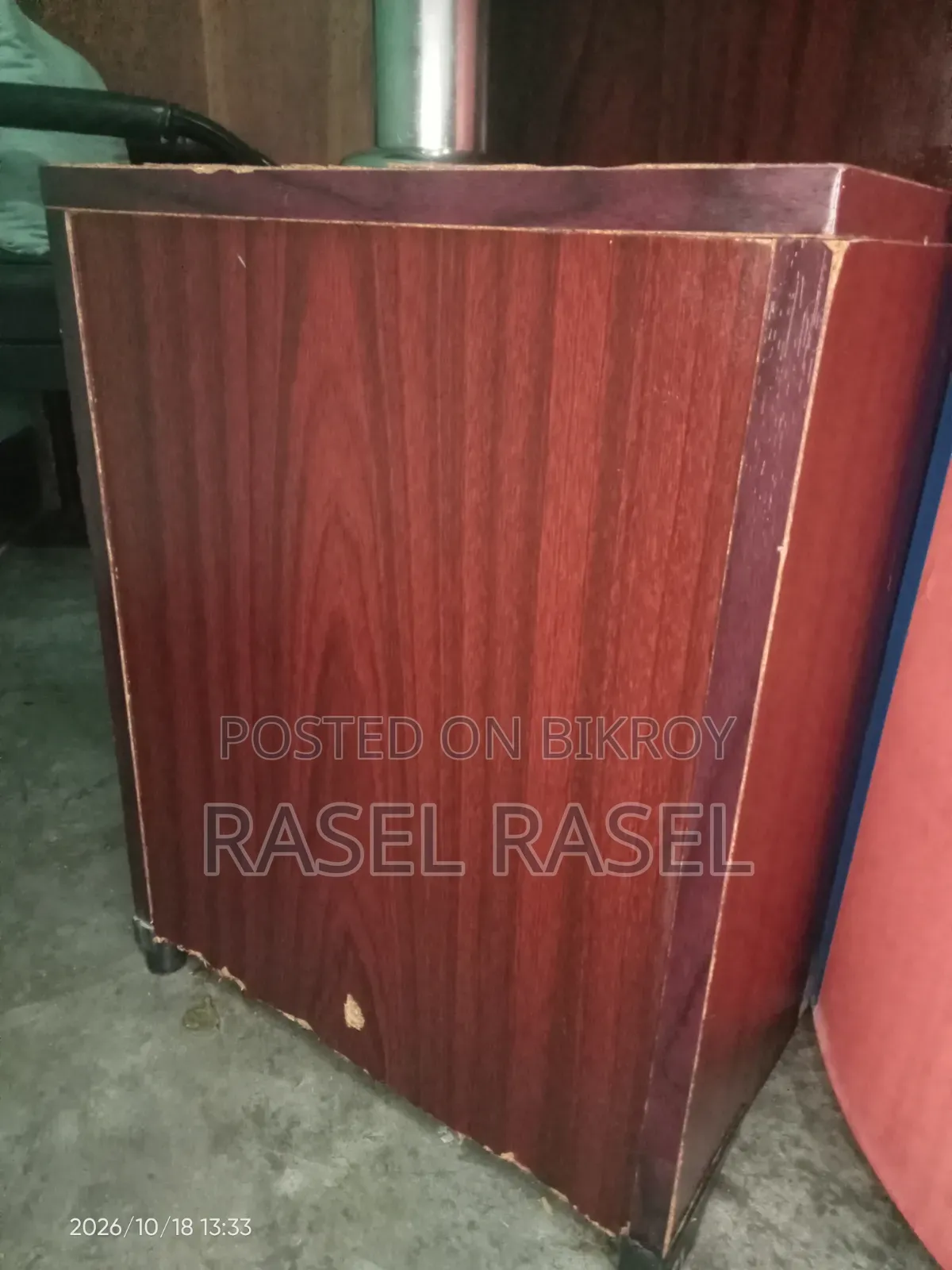 ডেক্স টেবিল