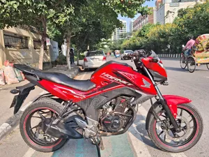 Honda Hornet 2018 Red