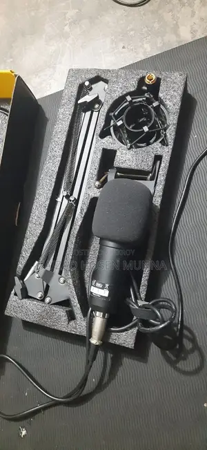 Maono AU-A03 Professional Condenser Studio Microphone টি বিক্রি হবে