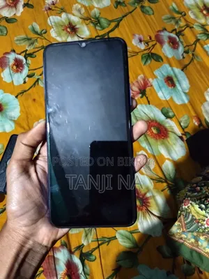 Vivo Y21 64 GB Blue