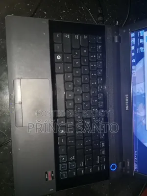 Laptop Samsung RV513 4GB Intel Core i5 SSD 512GB
