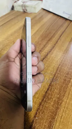 অ্যাপল আইফোন ১২ ১২৮ জিবি হোয়াইট