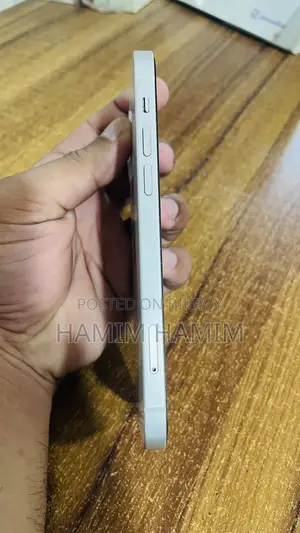 অ্যাপল আইফোন ১২ ১২৮ জিবি হোয়াইট