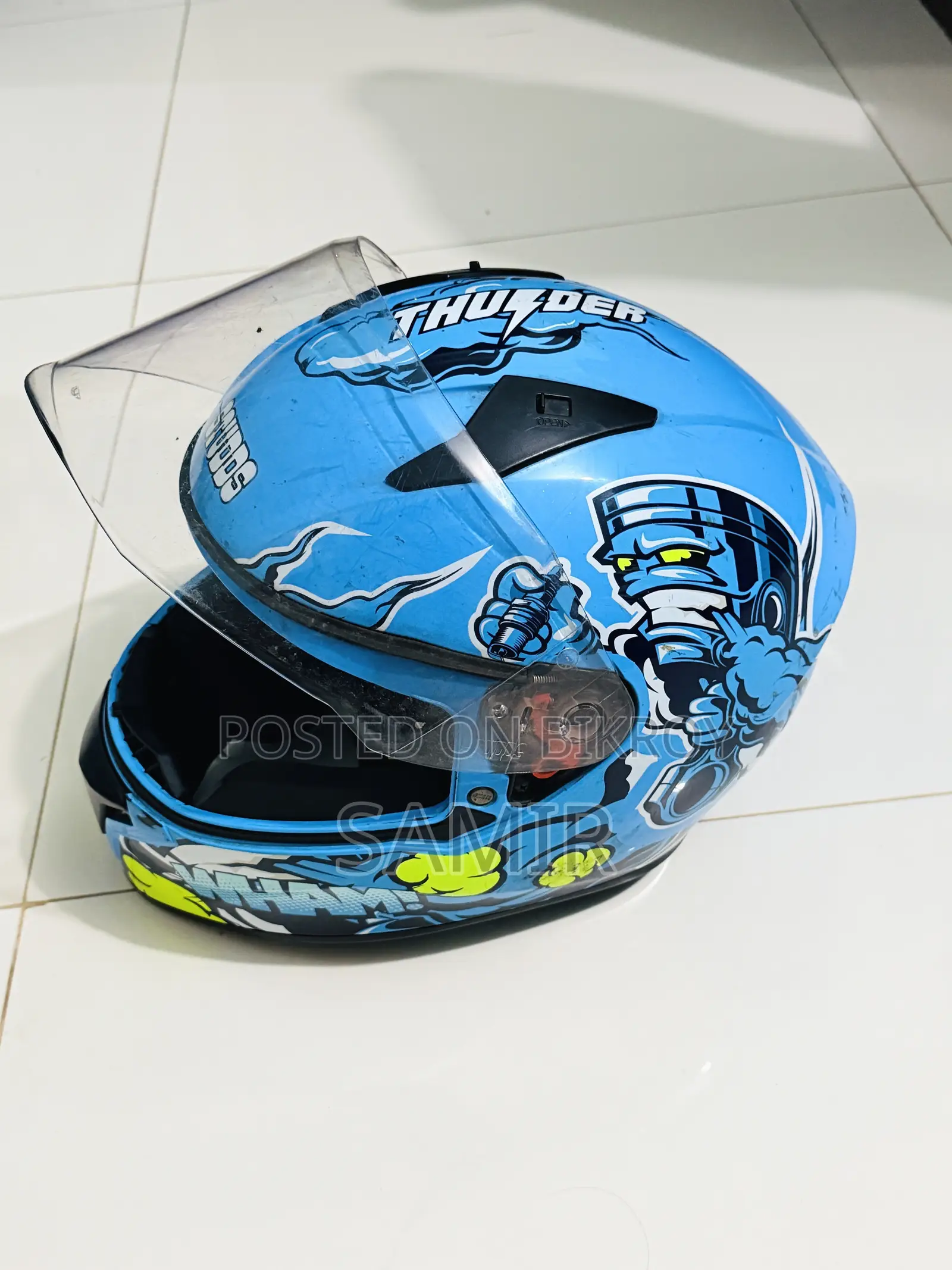 Studds Helmet