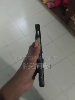 Apple iPhone XR 128 GB White