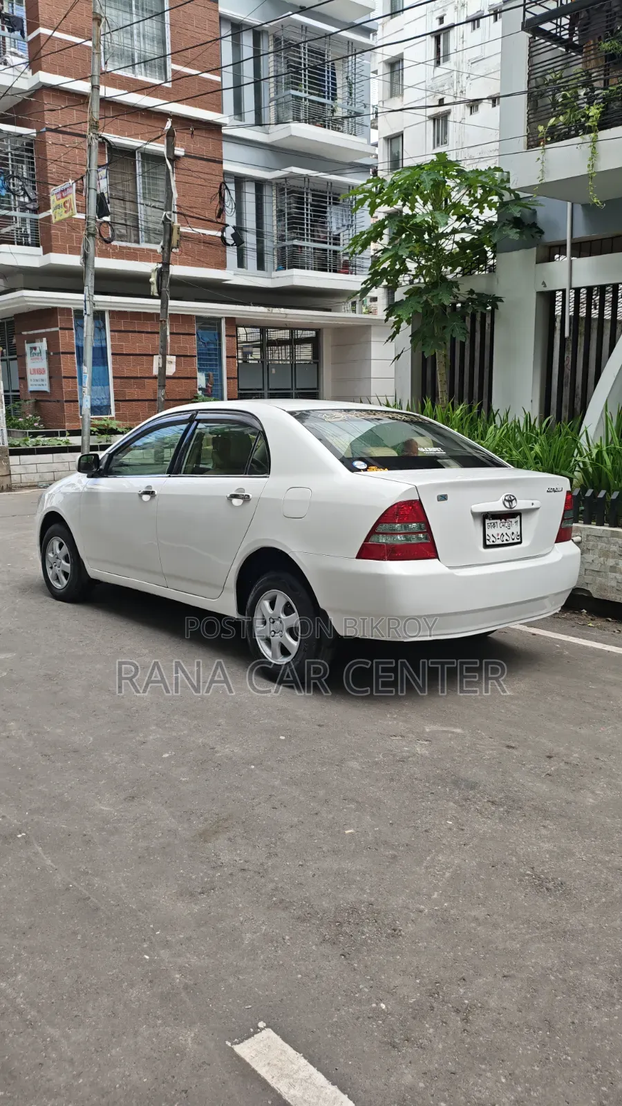 টয়োটা করোল্লা সেডান ২০০৩ হোয়াইট