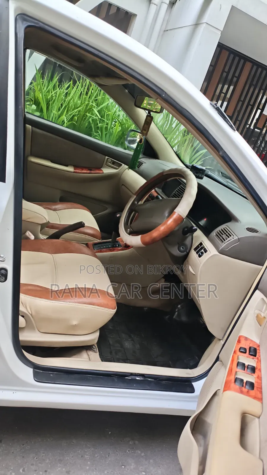 টয়োটা করোল্লা সেডান ২০০৩ হোয়াইট