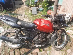 Bajaj Pulsar 150 2012 Red