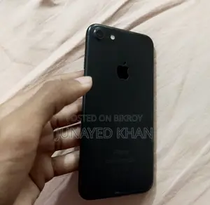 অ্যাপল আইফোন ৭ ১২৮ জিবি কালো