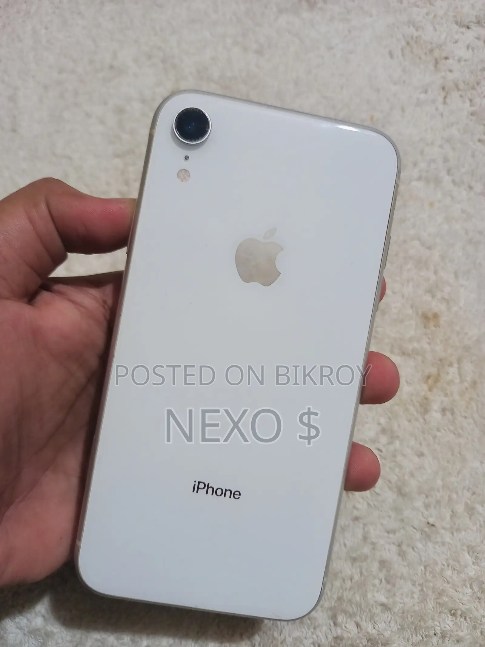 Apple iPhone XR 64 GB White