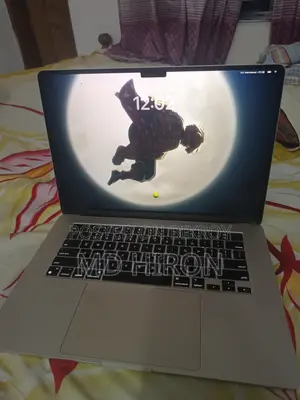Laptop Apple MacBook Air 2025 M4 8GB Apple M4 SSD 256GB