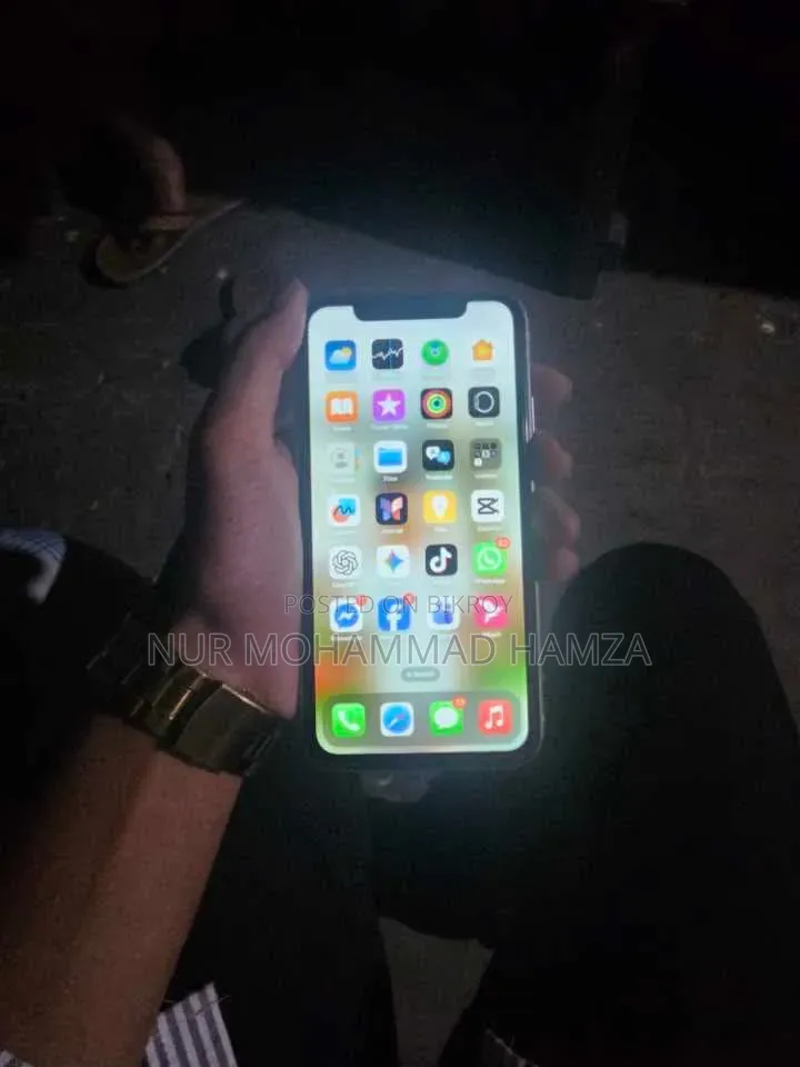 Apple iPhone XR 128 GB White