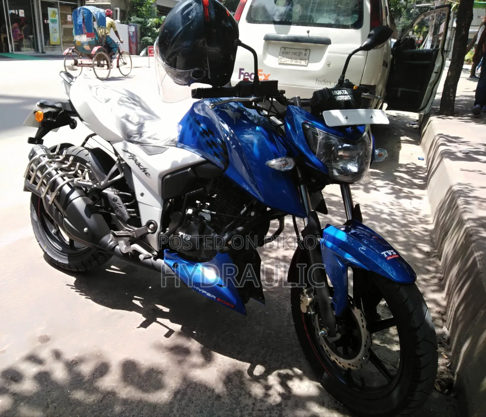 TVS Apache RTR 160 4V 2019 Blue