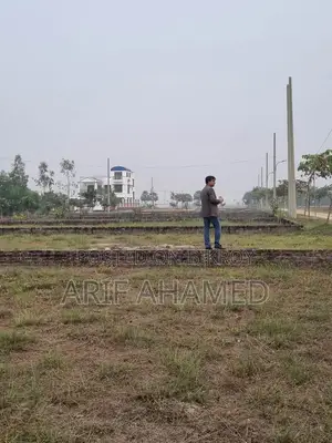 Purbachal American City Plot (Block D-1)