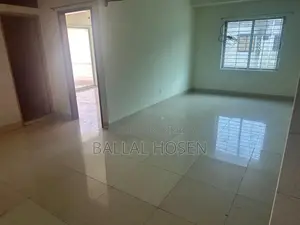 মোহাম্মদপুরের মোহাম্মদিয়া হাউজিংয়ে ৩টি শোবার ঘরের অ্যাপার্টমেন্ট ভাড়ার জন্য