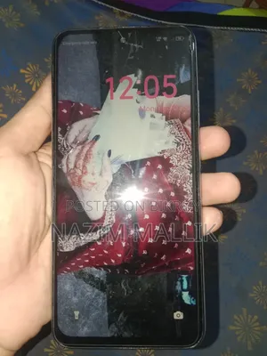 Itel P65 128 GB Silver