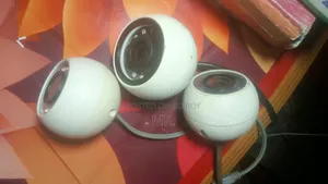 হাইকভিশন সিসি ক্যামেরা