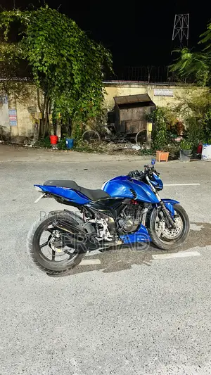 TVS Apache 160 4V 2019 Blue
