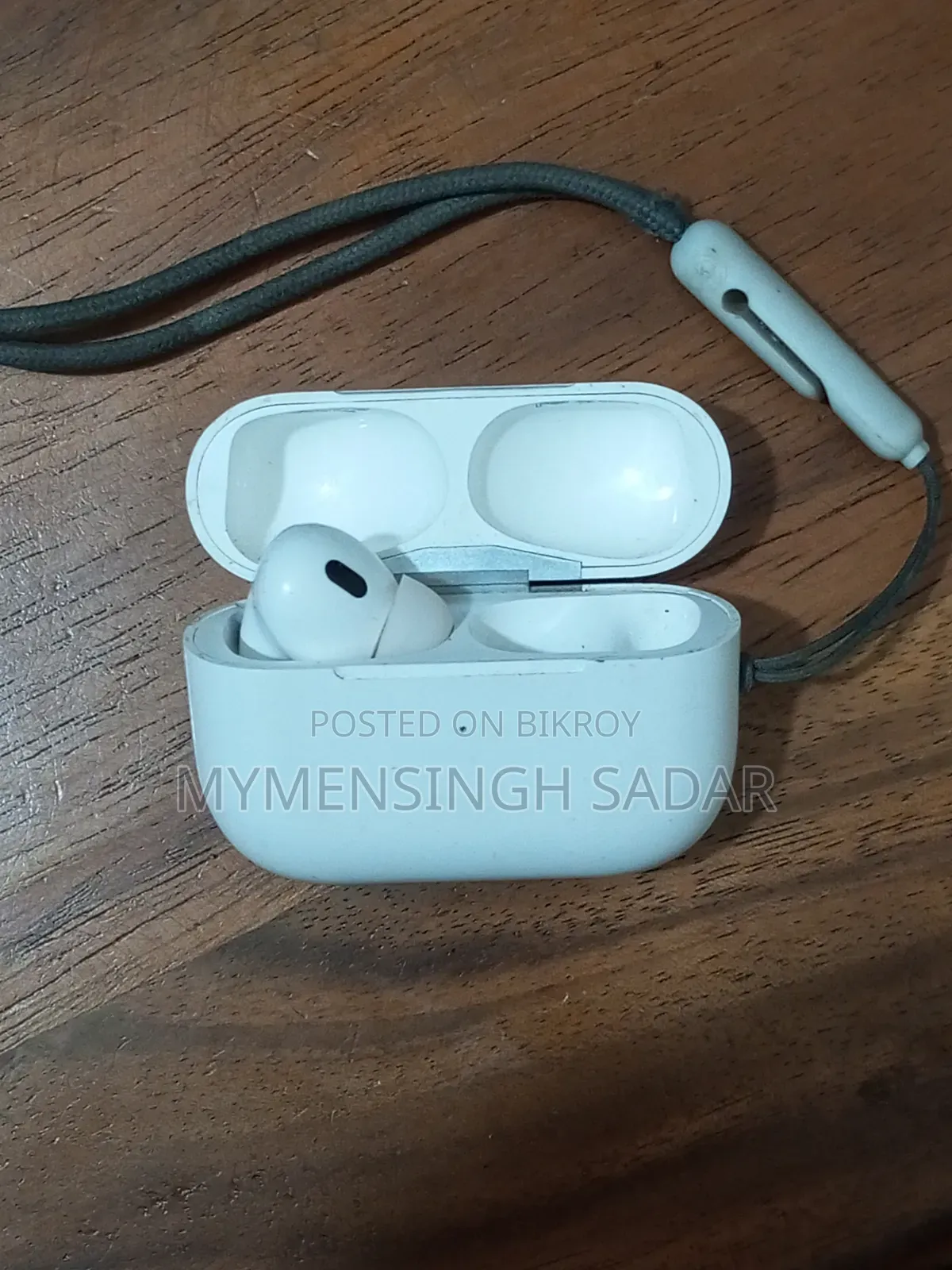 AirPods Pro 2 Master Clone (Right Bud Missing) - Full Box & Accessories
