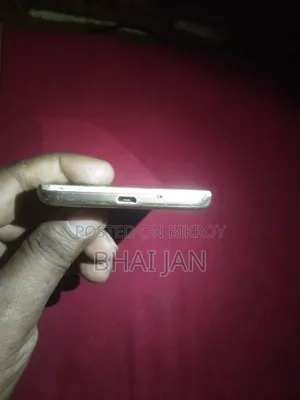 Samsung Galaxy J2 8 GB Rose Gold
