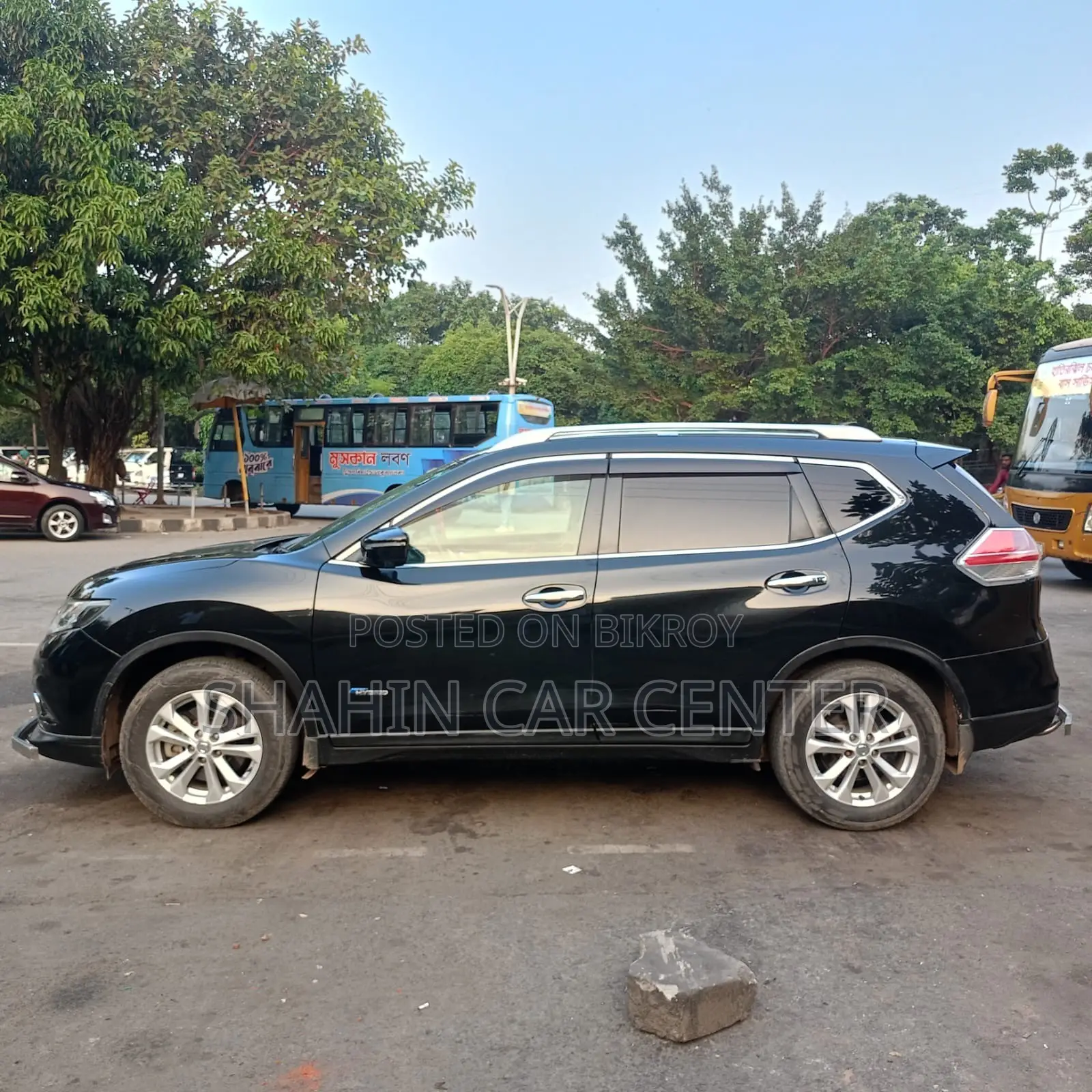 Nissan X-Trail 2.0 Hybrid Front Wheel Drive 2016 Black
