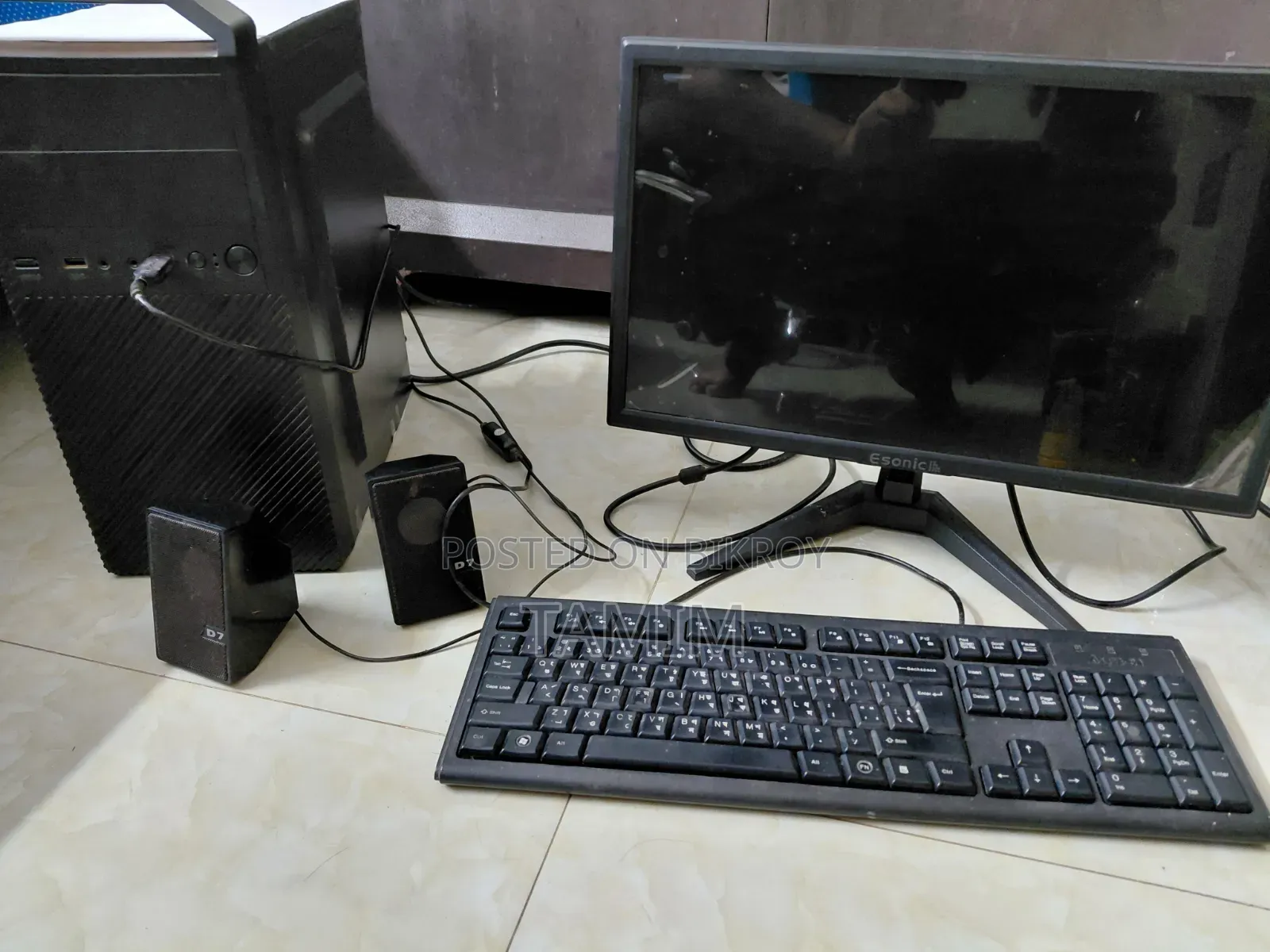 Desktop Computer 8GB Intel Core i5 HDD 1T