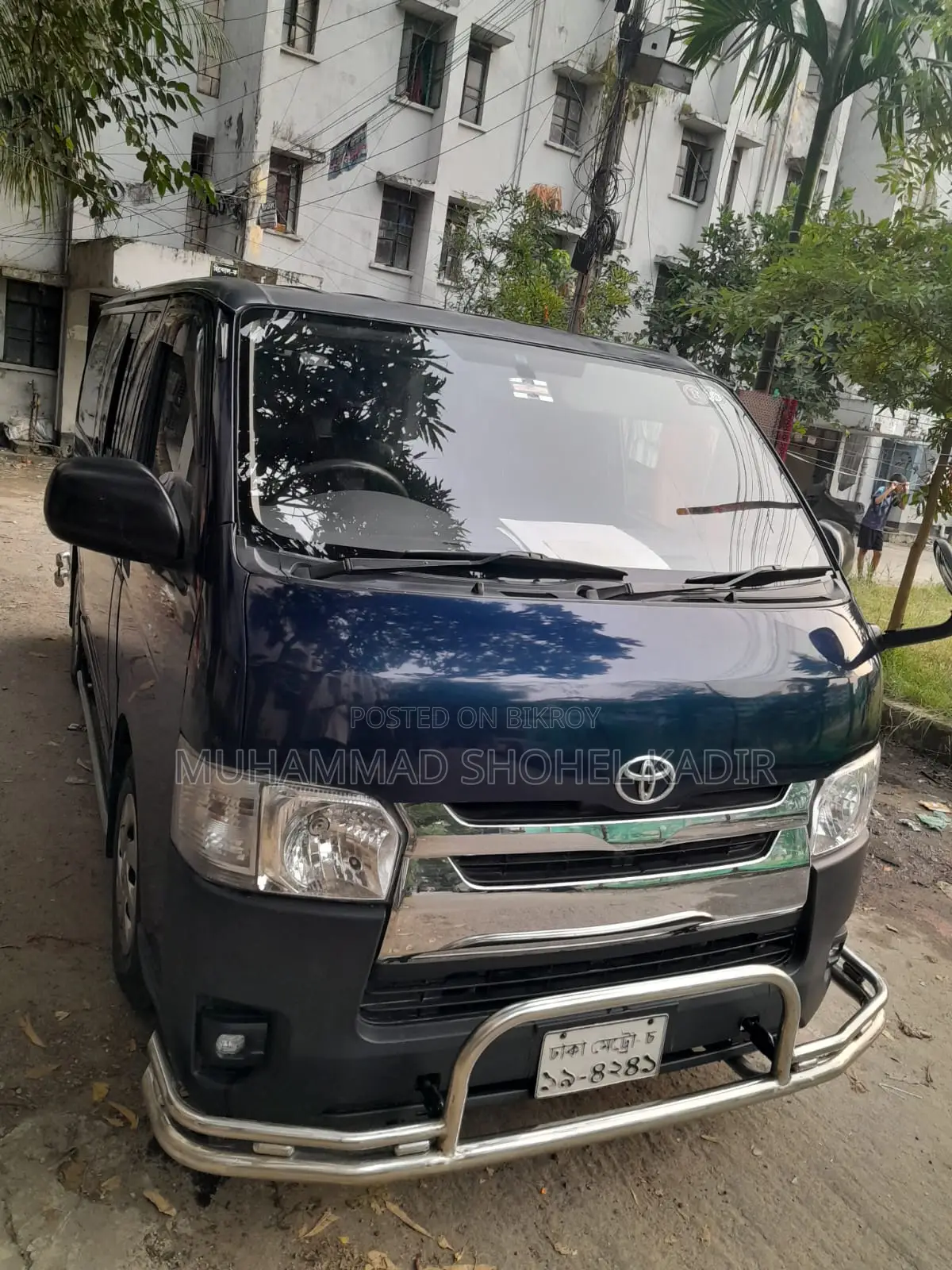 Toyota HiAce 2012 Blue