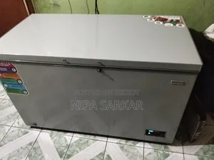Singer Deep Freezer 300 Liters for sale in fully running condition