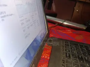 ল্যাপটপ এইচপি ১৫ ৪জিবি ইন্টেল কোর আই৩ এইচডিডি ১টি