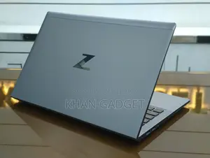 Laptop HP ZBook Firefly G8 16GB Intel Core i7 SSD 512GB