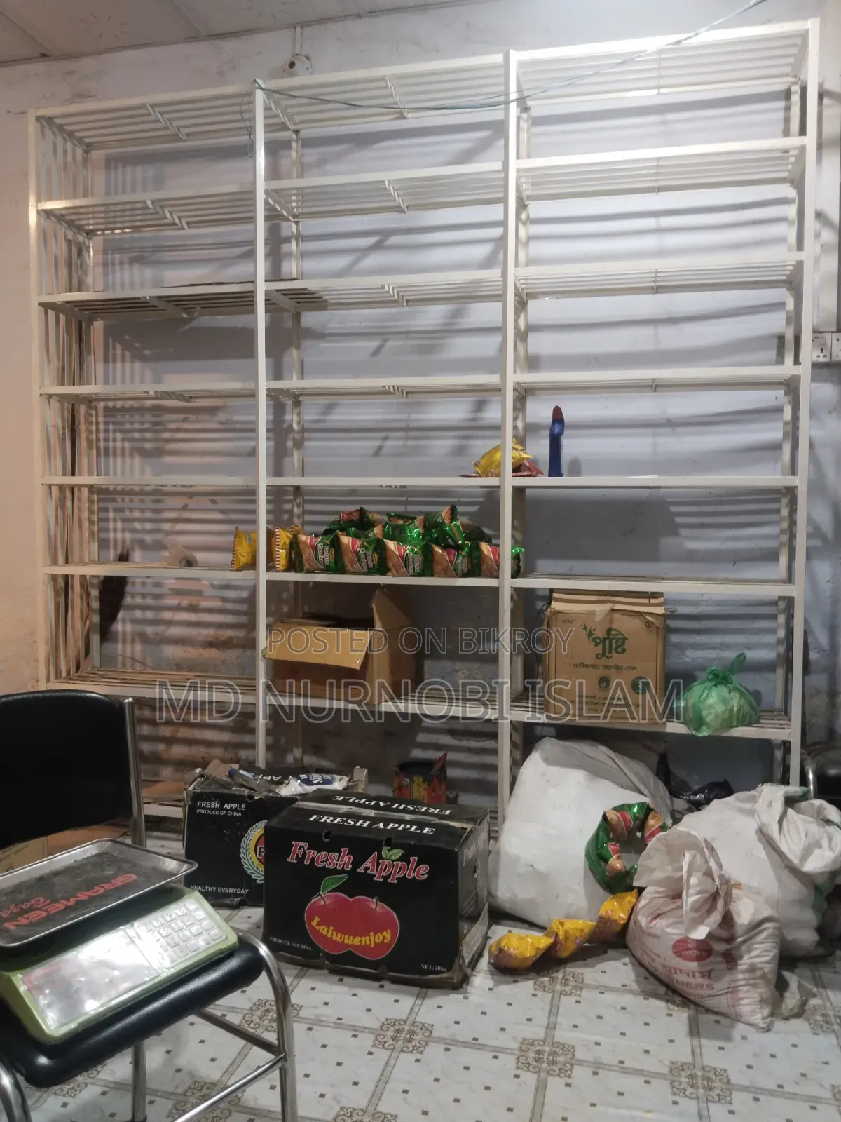 Iron Shelf for Grocery Shop