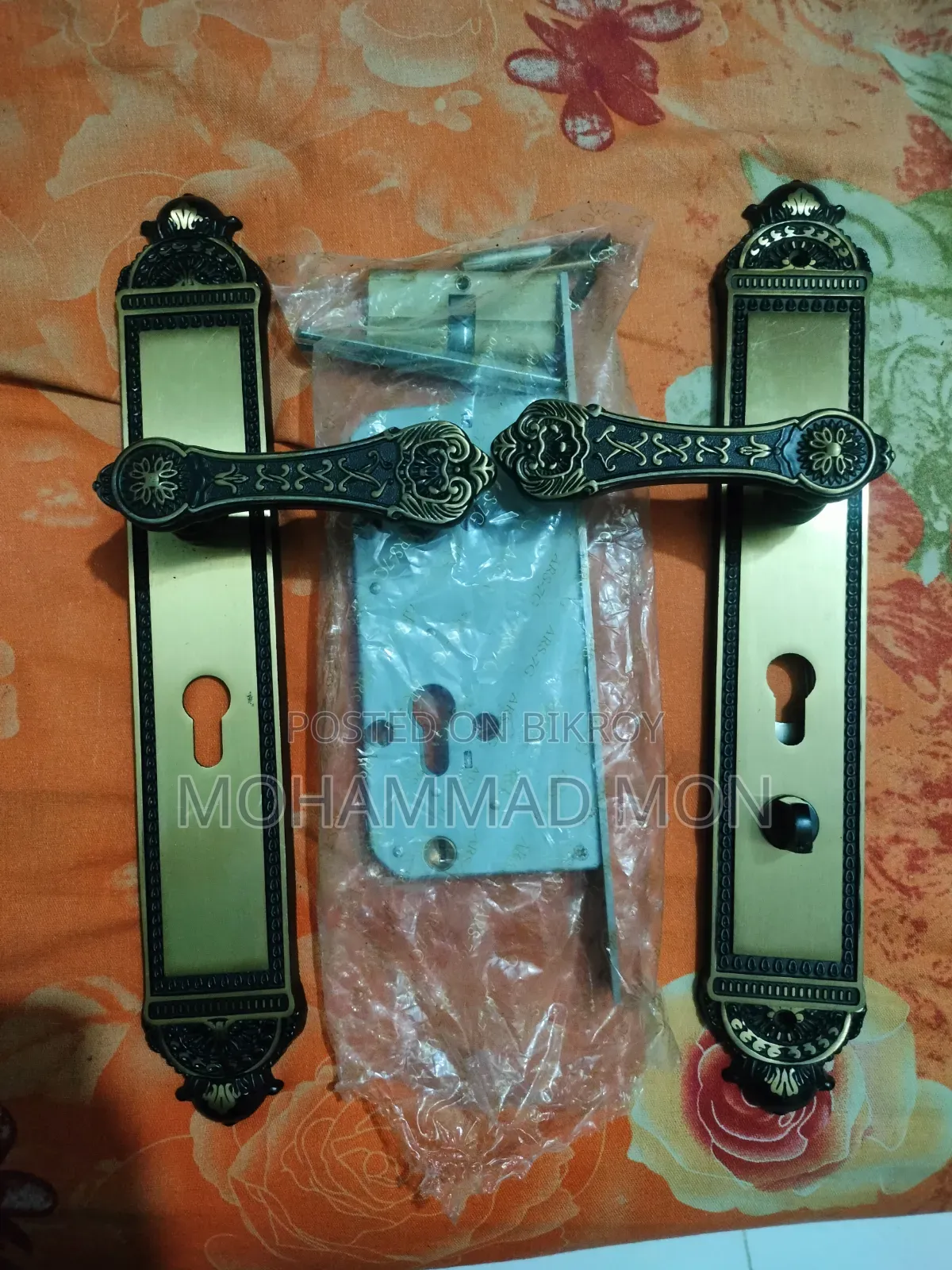 Handle Door Lock