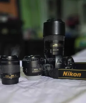 Nikon DSLR D5300