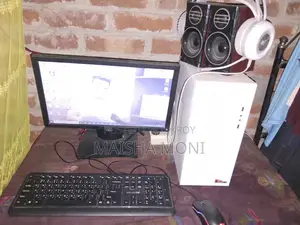 Desktop Computer Dell Alpha 12GB Intel Core i3 SSD 500GB