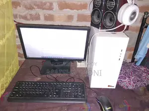 Desktop Computer Dell Alpha 12GB Intel Core i3 SSD 500GB