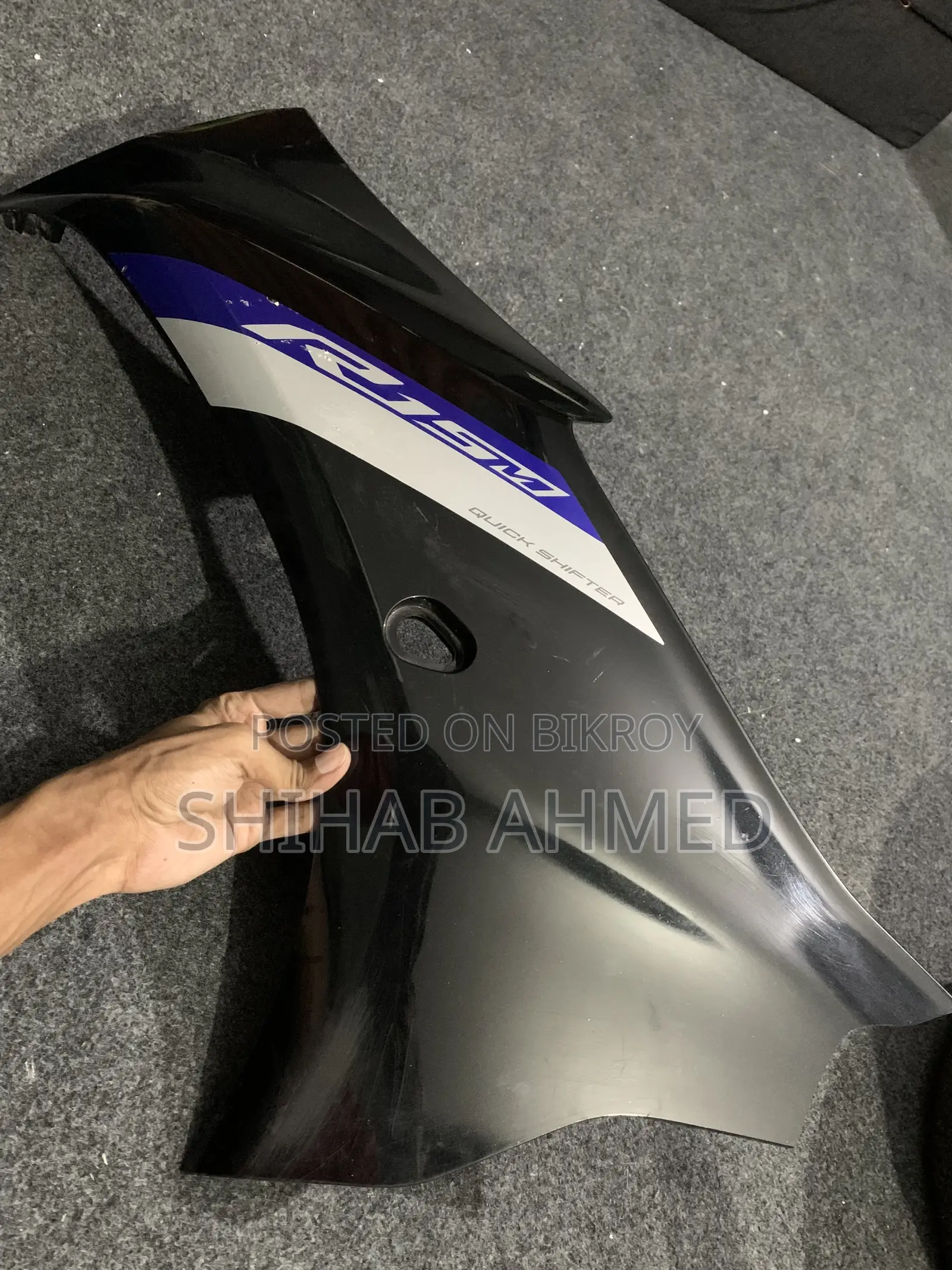 Yamaha R15M Left Side Panel – Used | Only Left Side