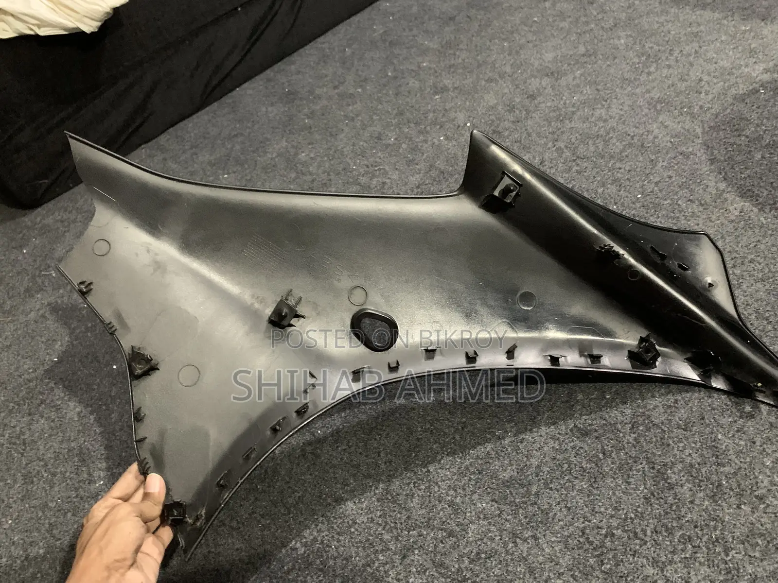 Yamaha R15M Left Side Panel – Used | Only Left Side